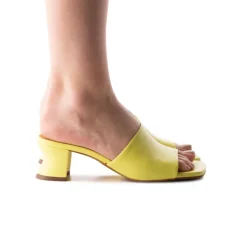 Women L'INTERVALLE Pico Yellow Leather