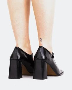 Women L'INTERVALLE Posh Black Leather
