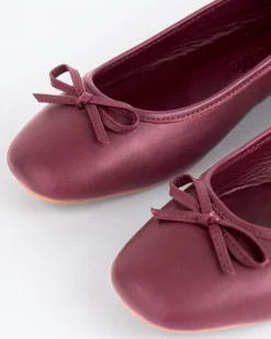 Women L'INTERVALLE Ramesses Burgundy Leather