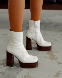 Women L'INTERVALLE Rodrigo Off White Leather