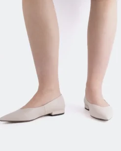 Women L'INTERVALLE Shynnis Off White Leather