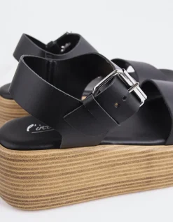 Women L'INTERVALLE Snapper Black Leather