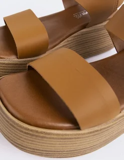 Women L'INTERVALLE Snapper Tan Leather