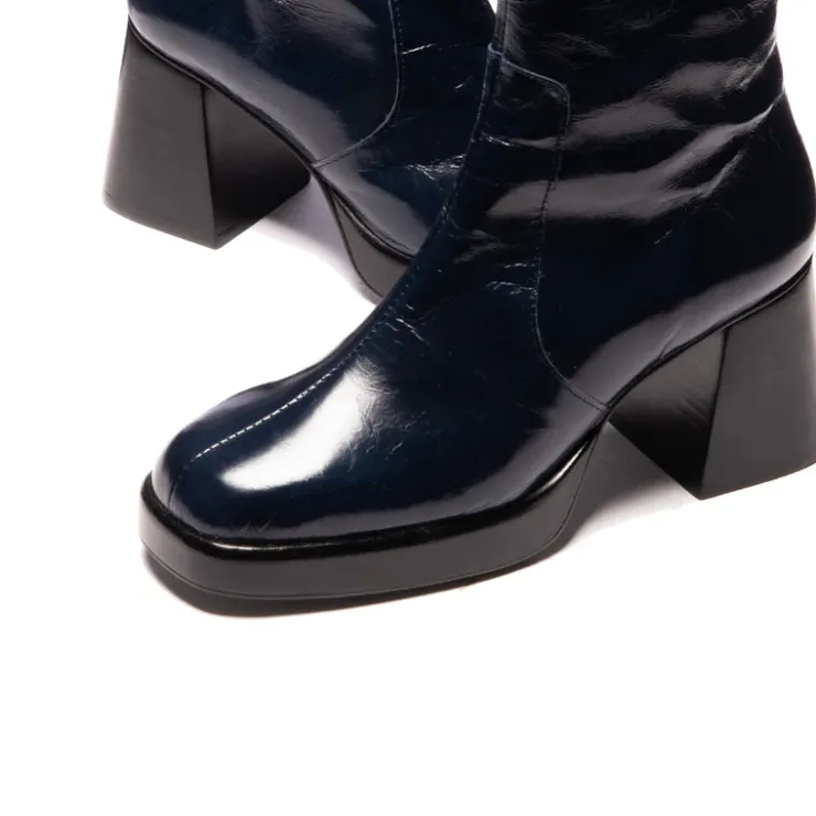 Women L'INTERVALLE Sullivan Navy Leather
