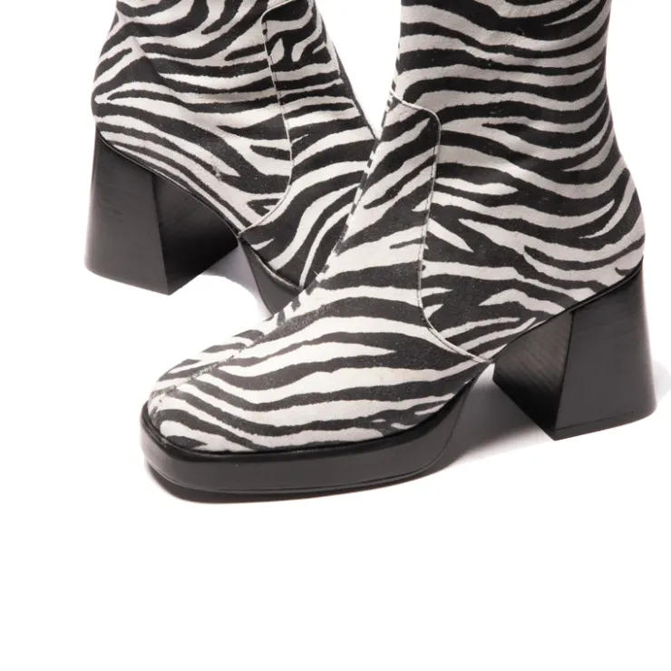Women L'INTERVALLE Sullivan Zebra Print