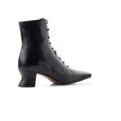 Women L'INTERVALLE Trafalgar Black Leather