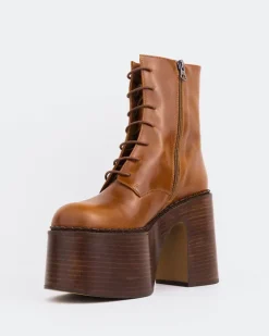Women L'INTERVALLE Tripp Cognac Leather