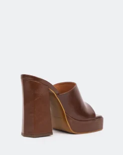 Women L'INTERVALLE Vendome Chestnut Leather