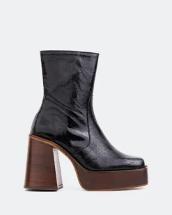 Women L'INTERVALLE Wicked Black Shiny Leather