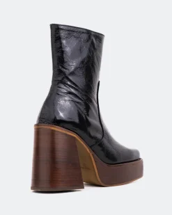 Women L'INTERVALLE Wicked Black Shiny Leather